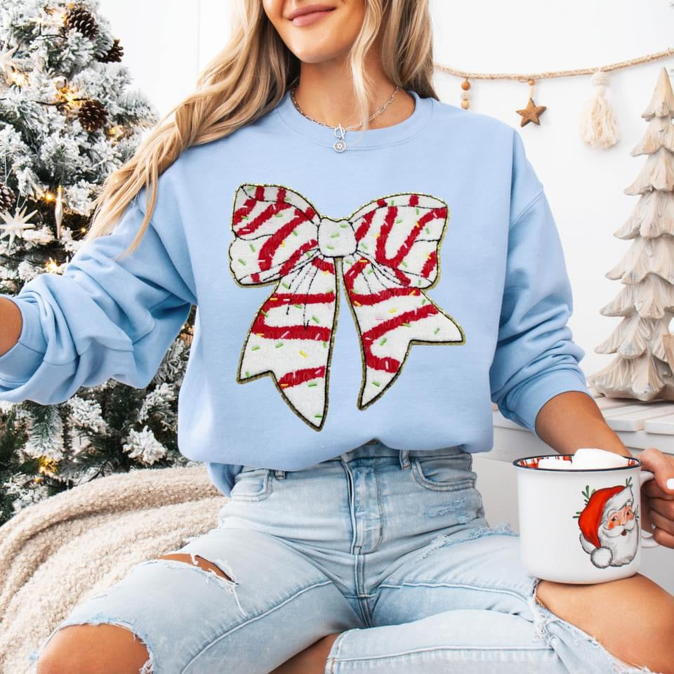 Christmas Cake Bow embroidered patch sweatshirt product image 3
