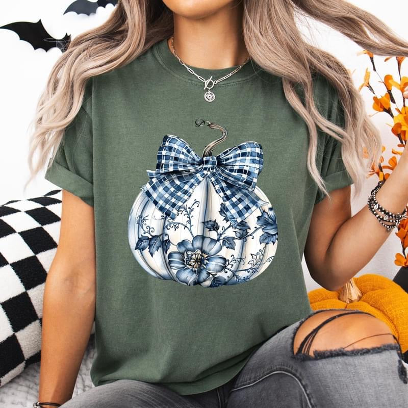 Blue Floral Pumpkin tee product image 3